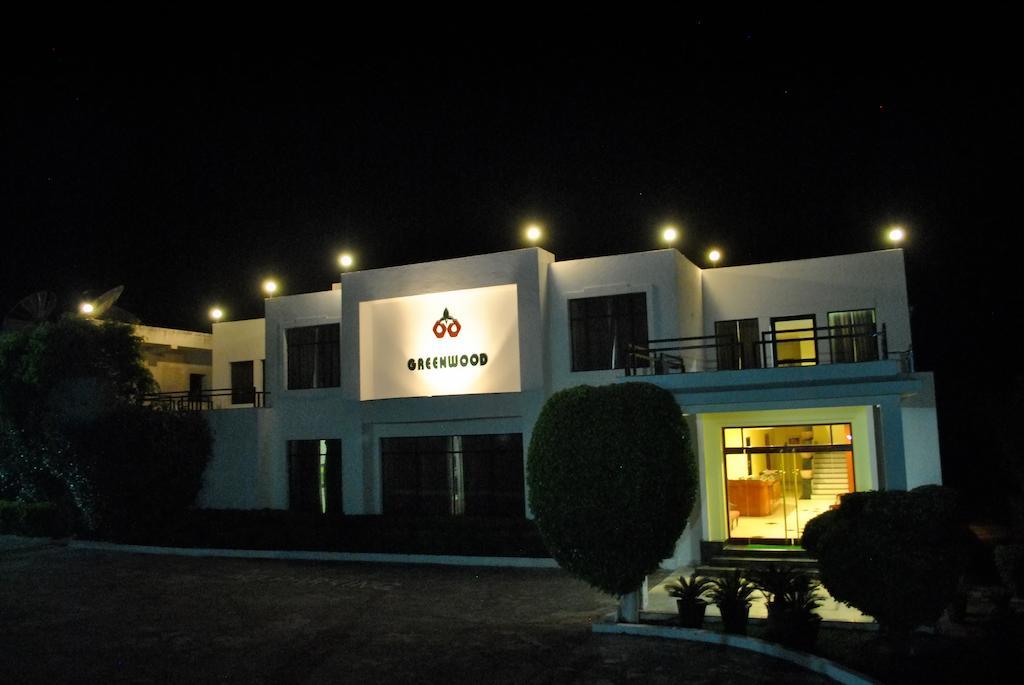 Greenwood Hotel Khajurāho Exterior foto